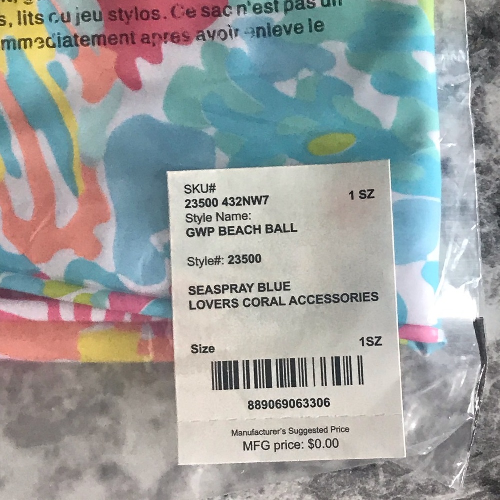 NWT Lilly Pulitzer Lovers Coral Beach Ball - Picture 4 of 5